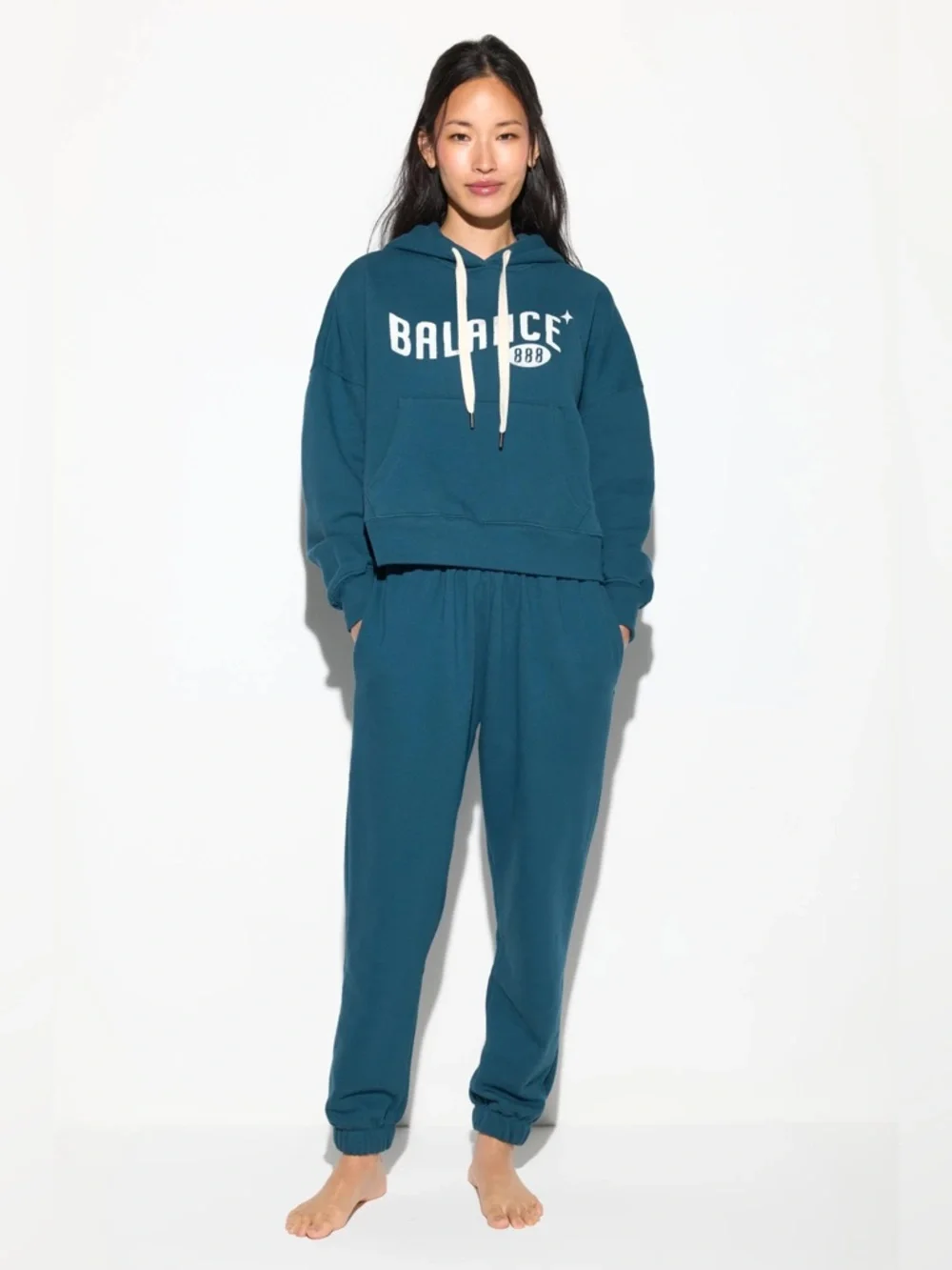 🧘‍♀️NWT Spiritual Gangster Balance Olsen Cropped Hoodie 888 Large - Picture 4 of 10